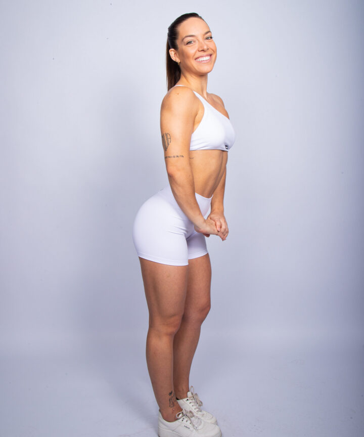 Alternative view of TOP LUA BRANCO