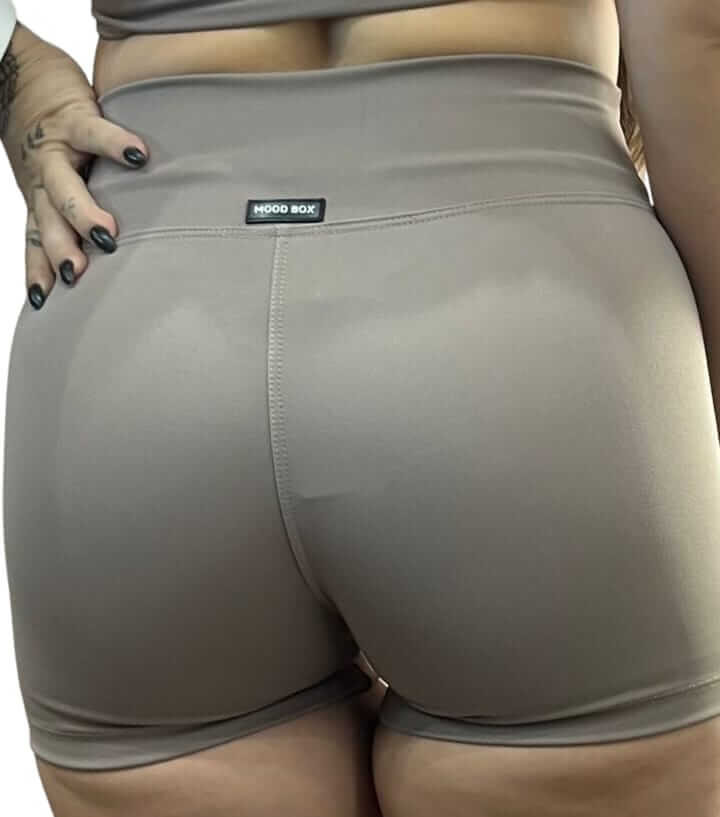 Alternative view of SHORT BASIC NUDE