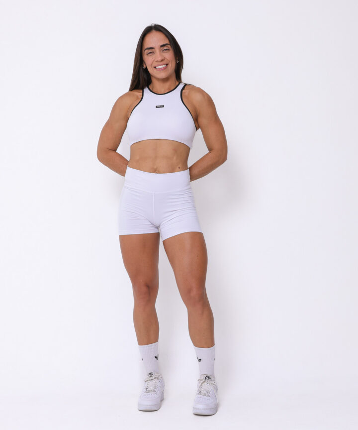 TOP ESSENCIAL BRANCO E PRETO