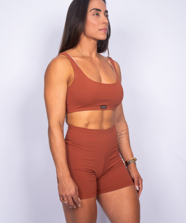 SHORT CANELADO MARROM