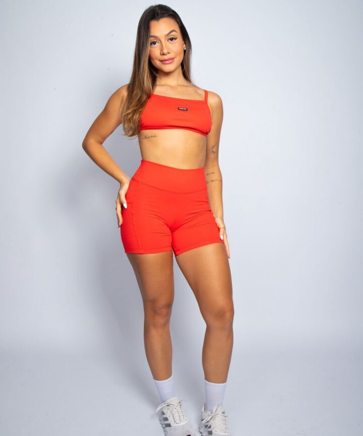 Alternative view of SHORT COM BOLSO VERMELHO